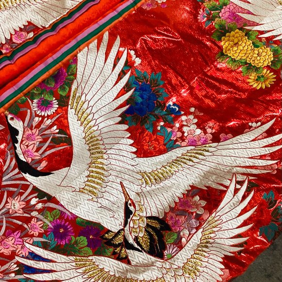 Vintage Japanese Kimono Wedding Red Gold Cranes Flower, Stuffed Hem, Pure Silk - Picture 4 of 6